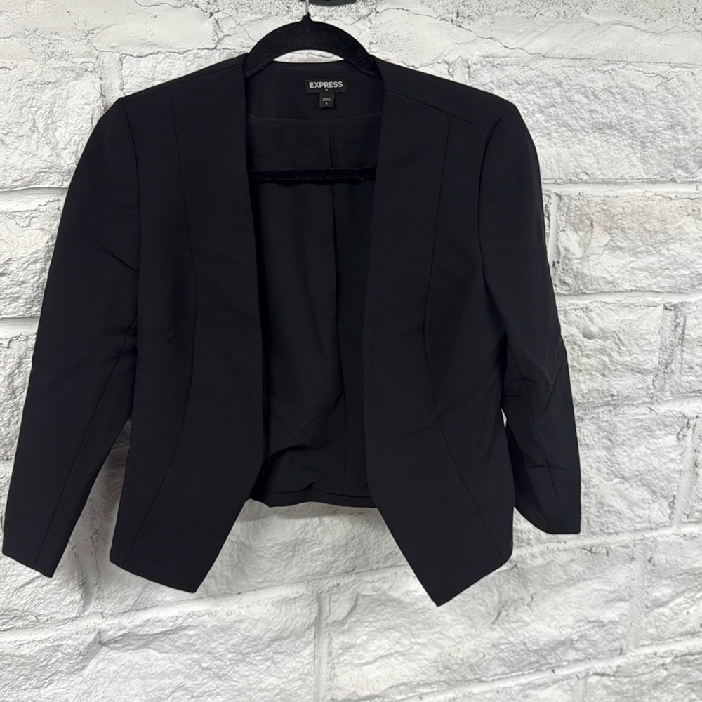 Express crop blazer black